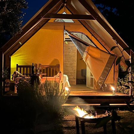Glamping Suite Il Grillo Лампореккьо Экстерьер фото