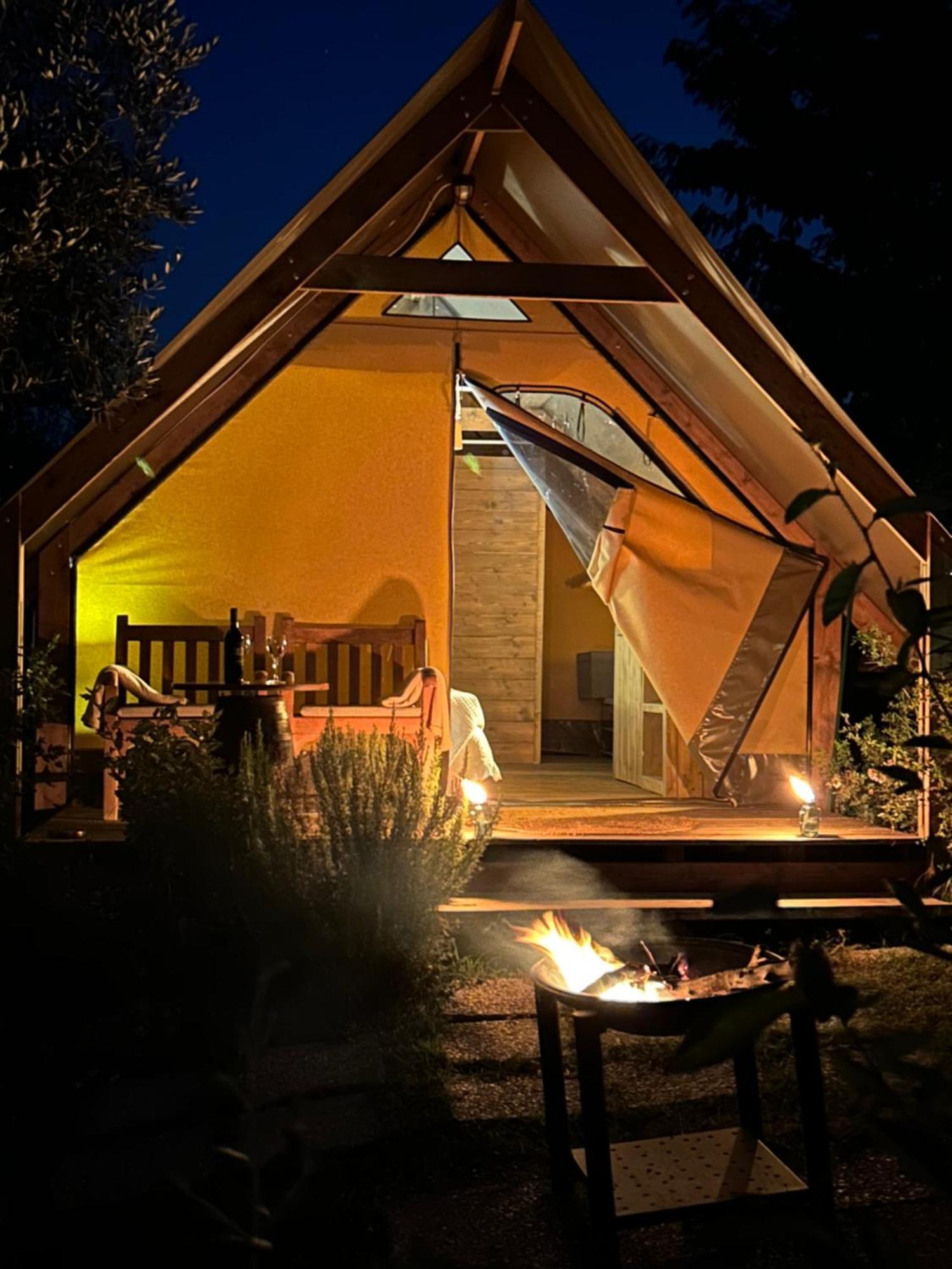 Glamping Suite Il Grillo Лампореккьо Экстерьер фото